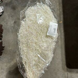 Sparkle baby’s breath